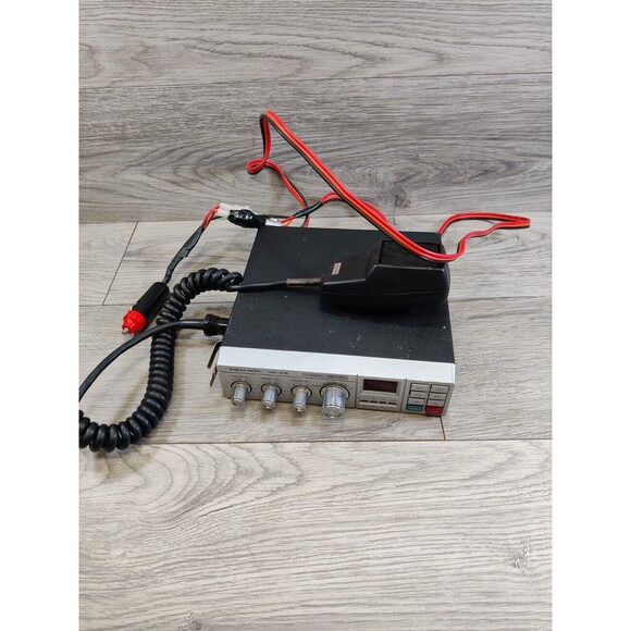 Realistic TRC-419 40 Channel Mobile CB Radio - 6 Channel Memory-Tested See Video - Picture 2 of 14